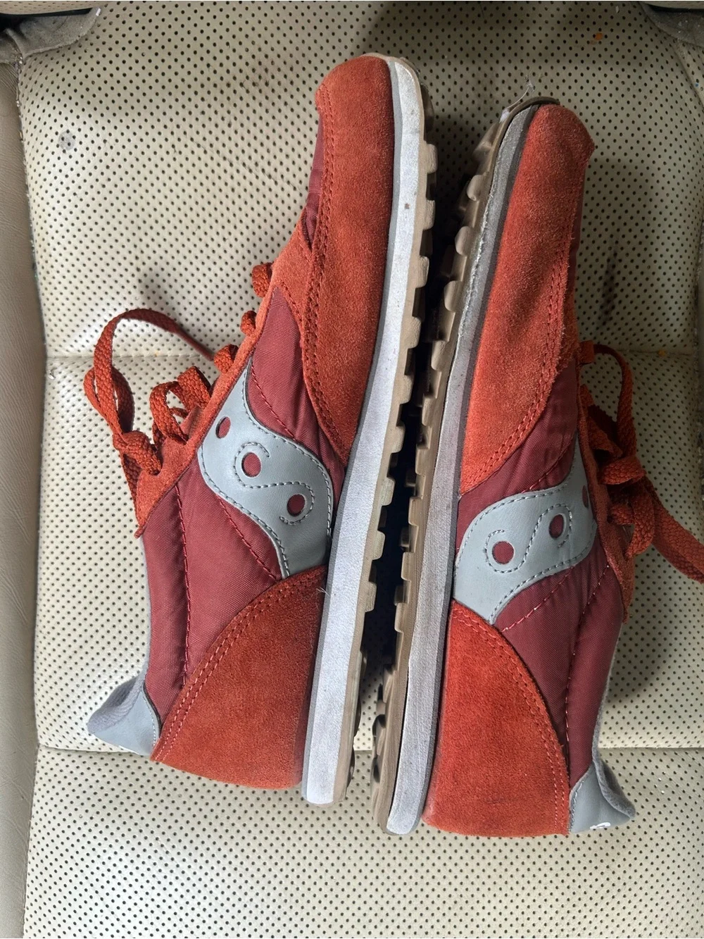 Saucony Jazz 81 men’s rust Orange and Cream Retro Runner Sneakers 8.5
